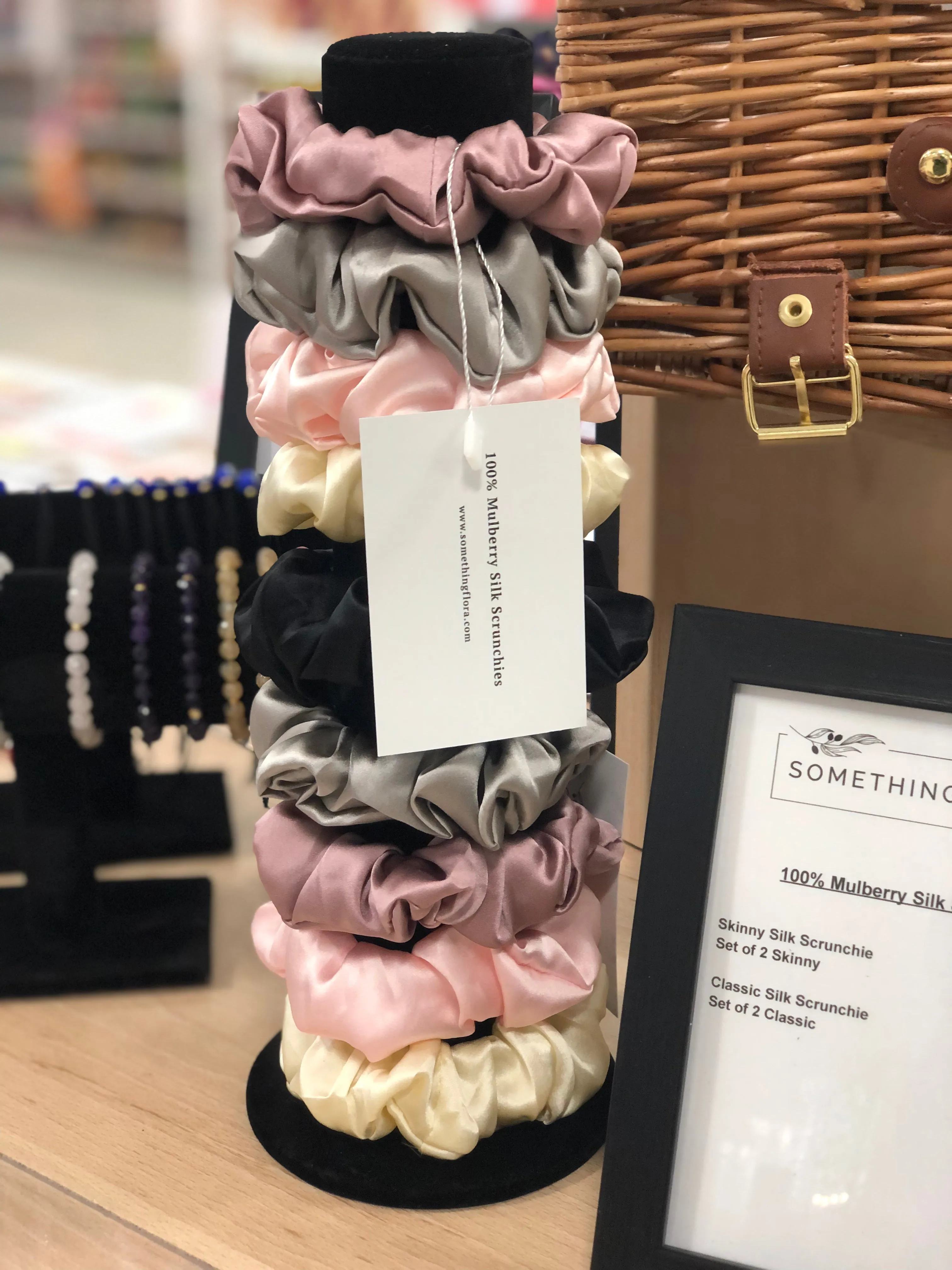 Single Classic Mulberry Silk Scrunchies