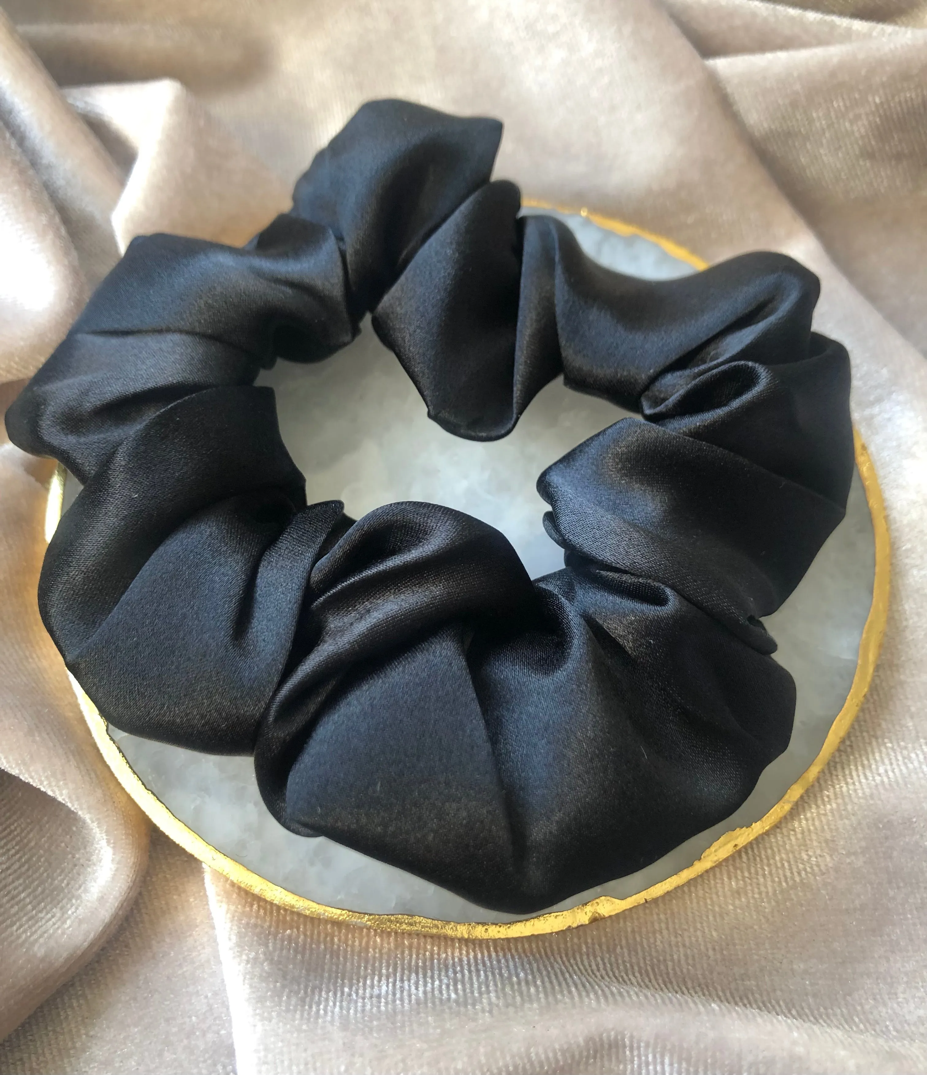 Single Classic Mulberry Silk Scrunchies