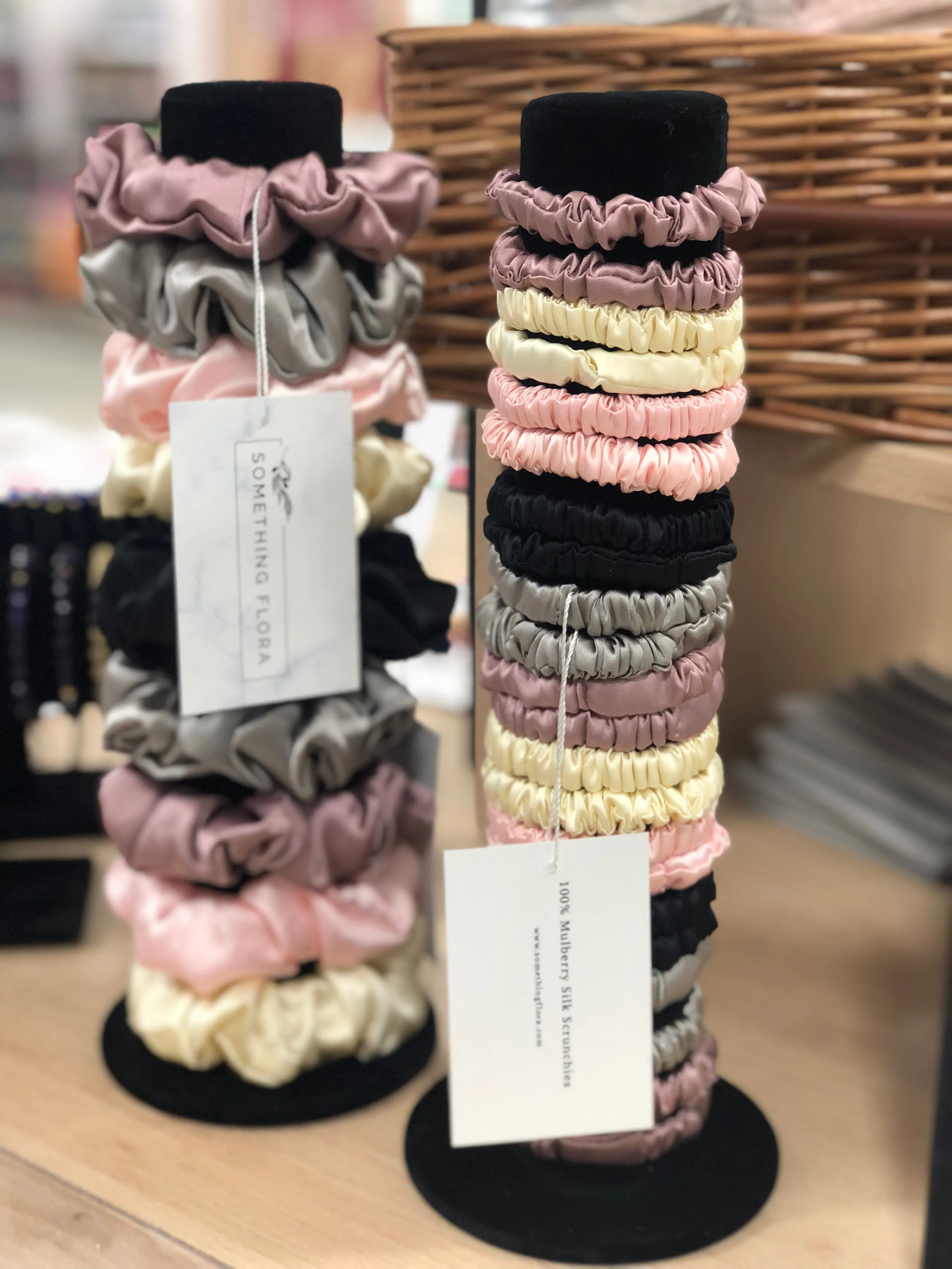 Single Classic Mulberry Silk Scrunchies